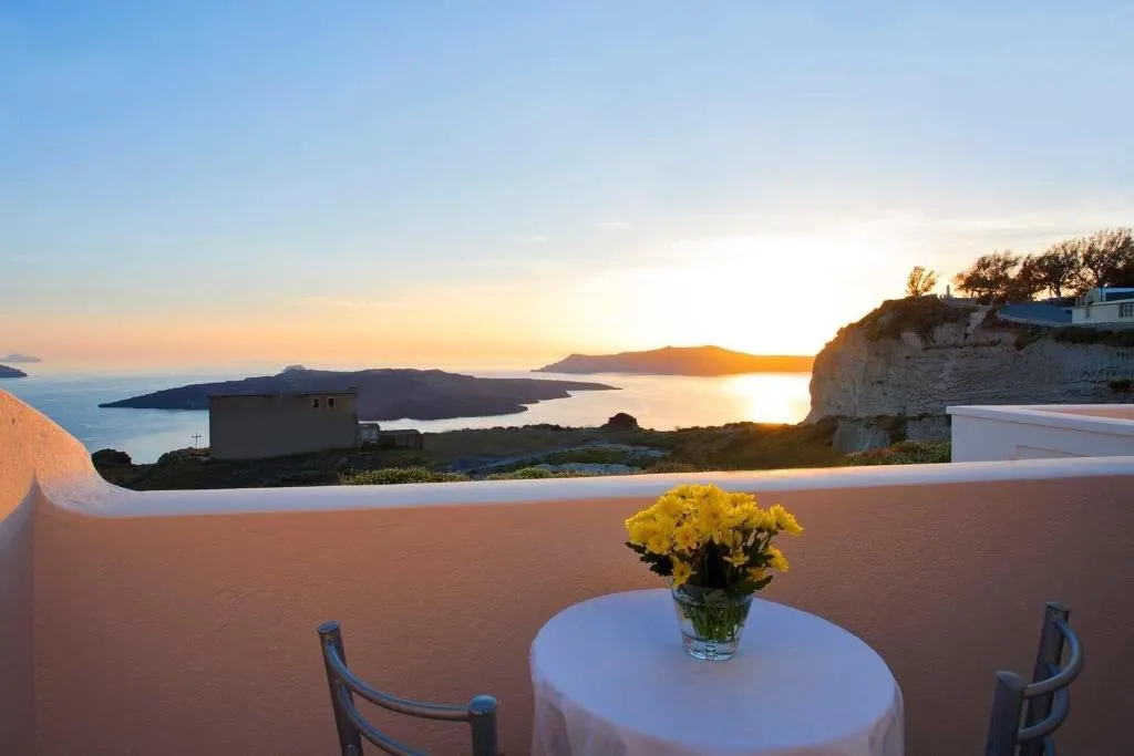 Room, Nemesis, Santorini