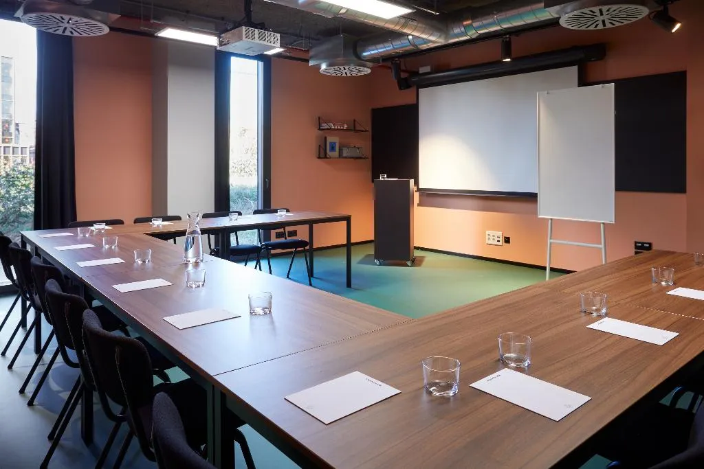 Conferences, The Social Hub Barcelona Poblenou, Barcelona