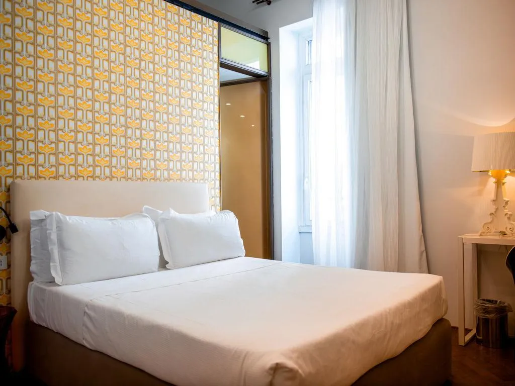 DOUBLE DELUXE KING BED Room, Boutique Centrale Palace, Rome