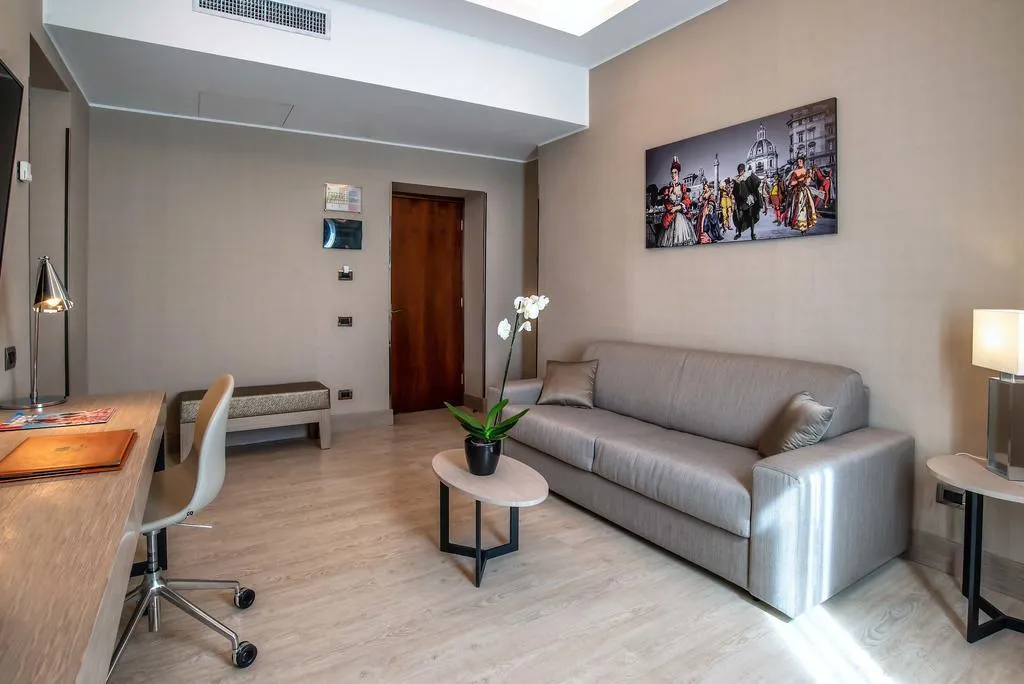 SUITE STANDARD Room, Genova, Rome
