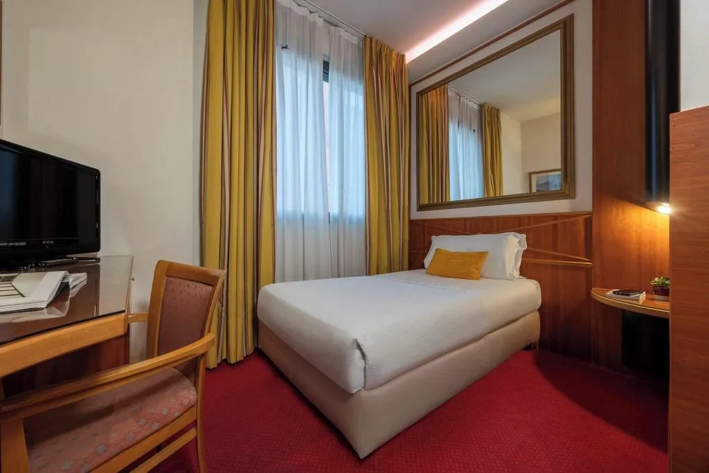SINGLE Accessible Room, iH Hotels Milano St. John, Milan