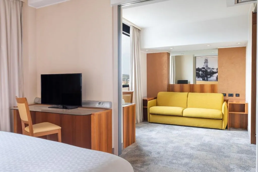 Room, Sheraton Padova Hotel & Conference Center, Venice