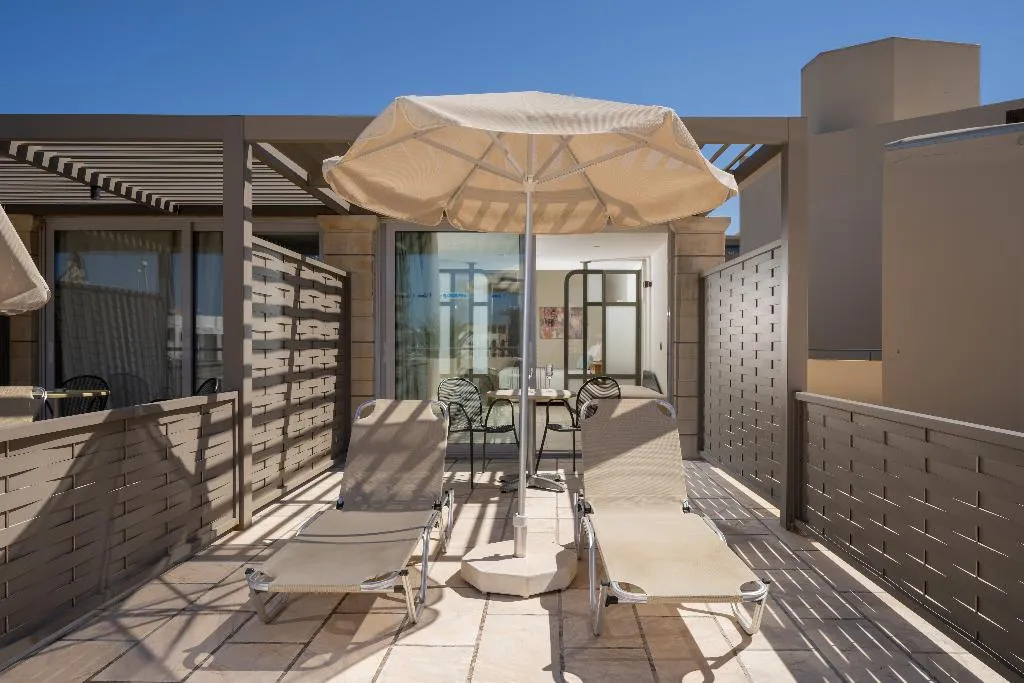 JUNIOR SUITE SUPERIOR Room, Minos, Crete