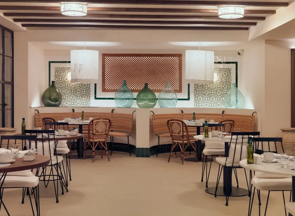 Restaurant, H10 Casa de la plata, Seville