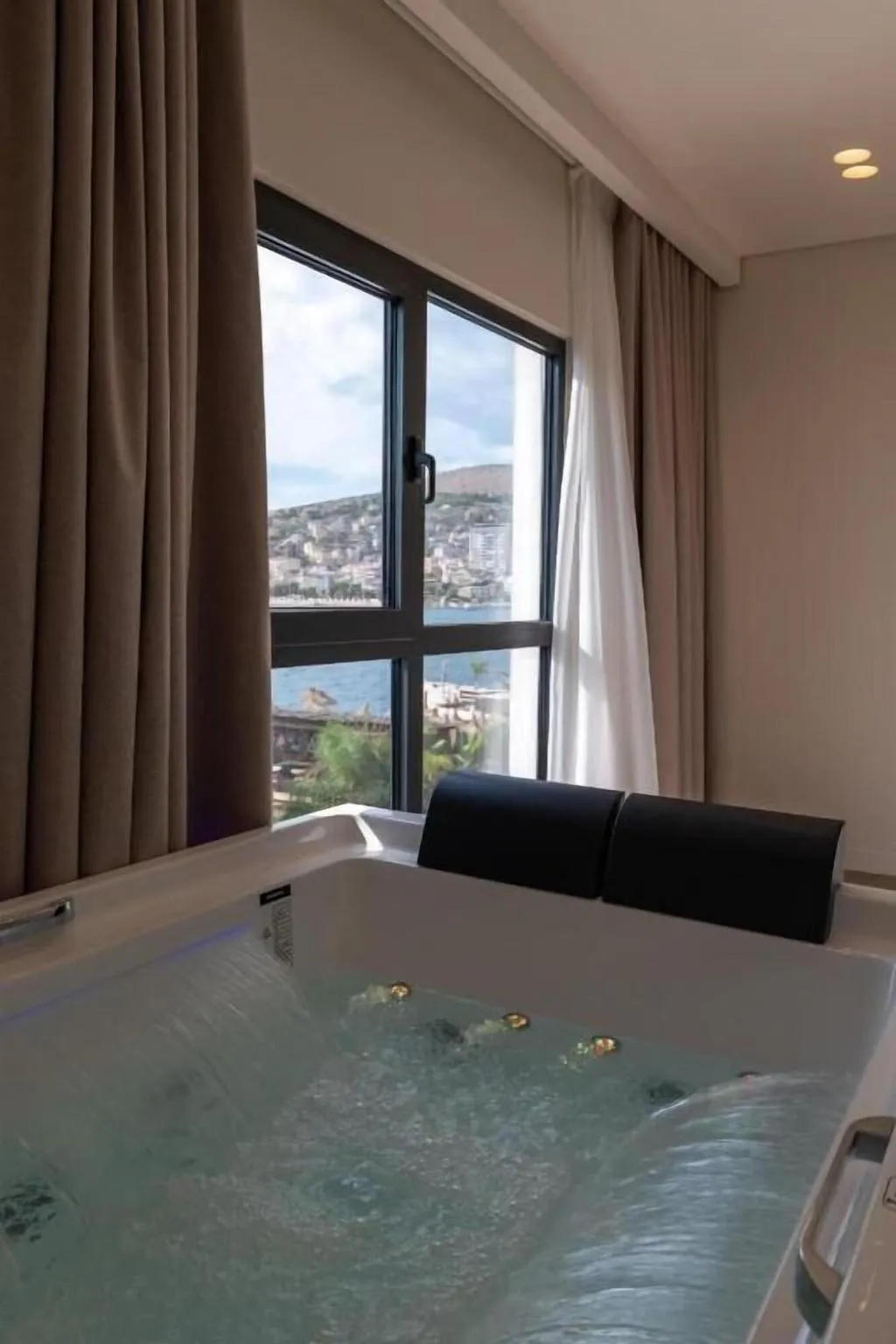 Room, Grand Hotel Saranda, Southern Albania
