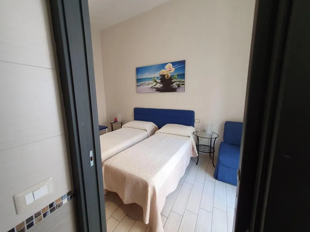 Room, Domus Armenio, Naples