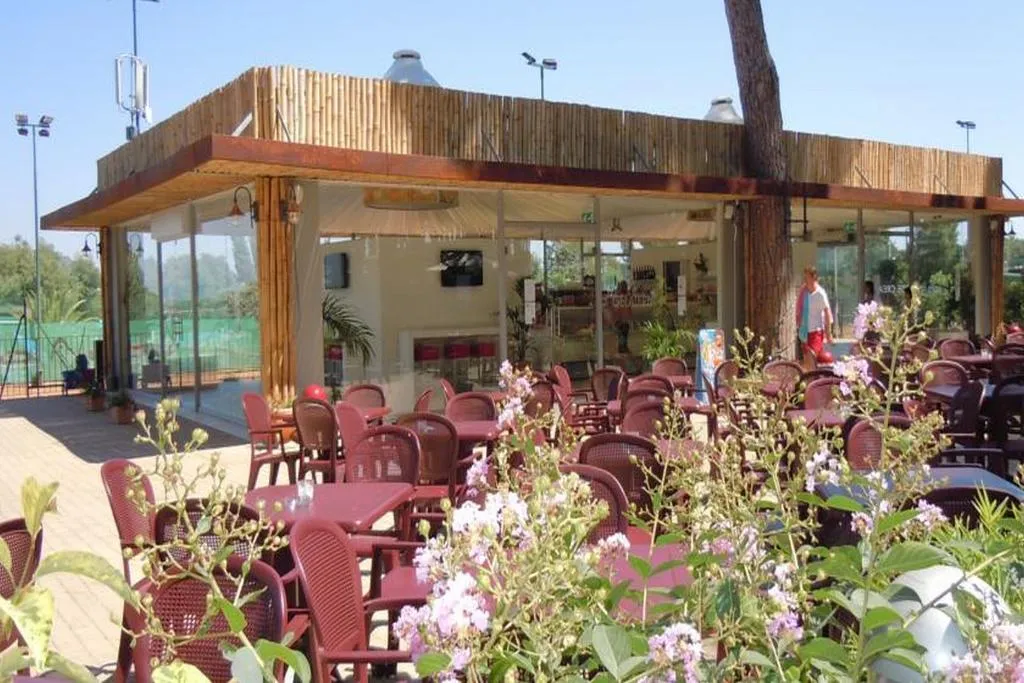 Terrace, Camping Village Fabulous, Rome