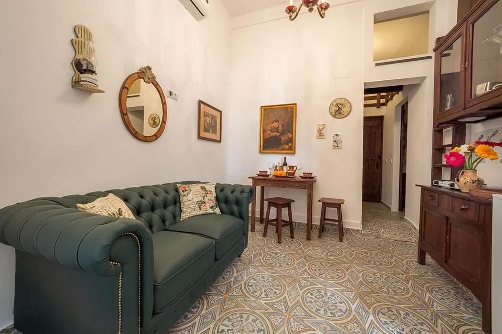 Room, Casinha Dos Sapateiros, Lisbon