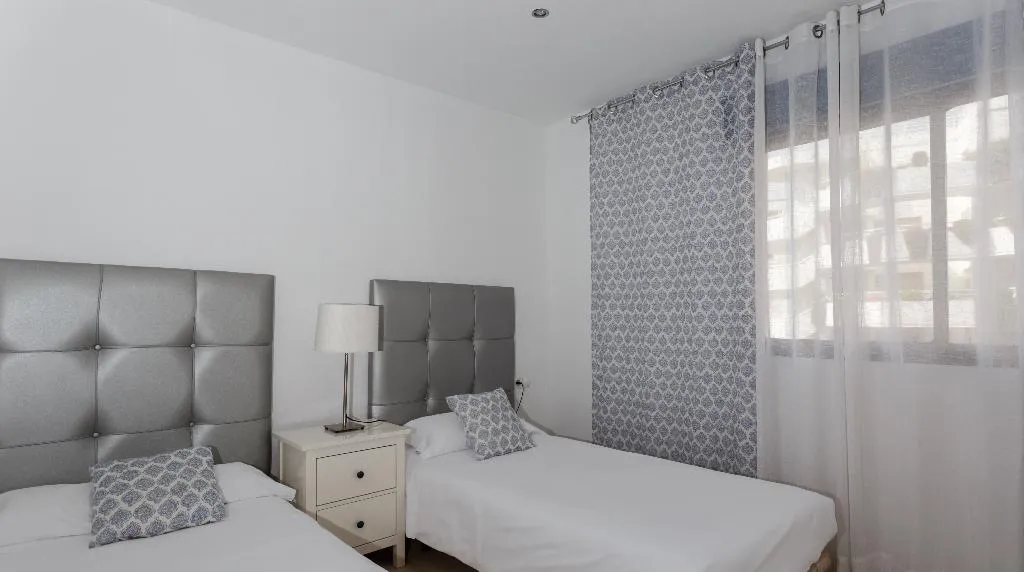 APARTMENT THREE BEDROOMS Room, Aparthotel Coral Beach, Costa Del Sol