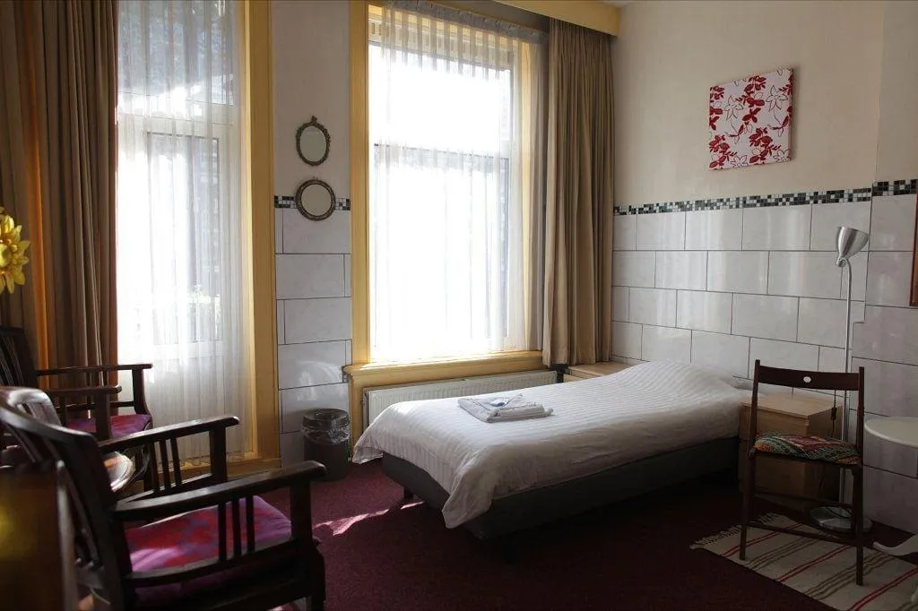 Room, Hotel Freeland, Amsterdam