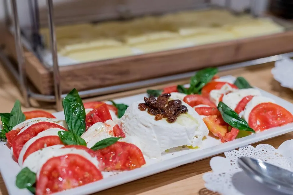 Restaurant, Cumeja Beach Club & Hotel, Naples