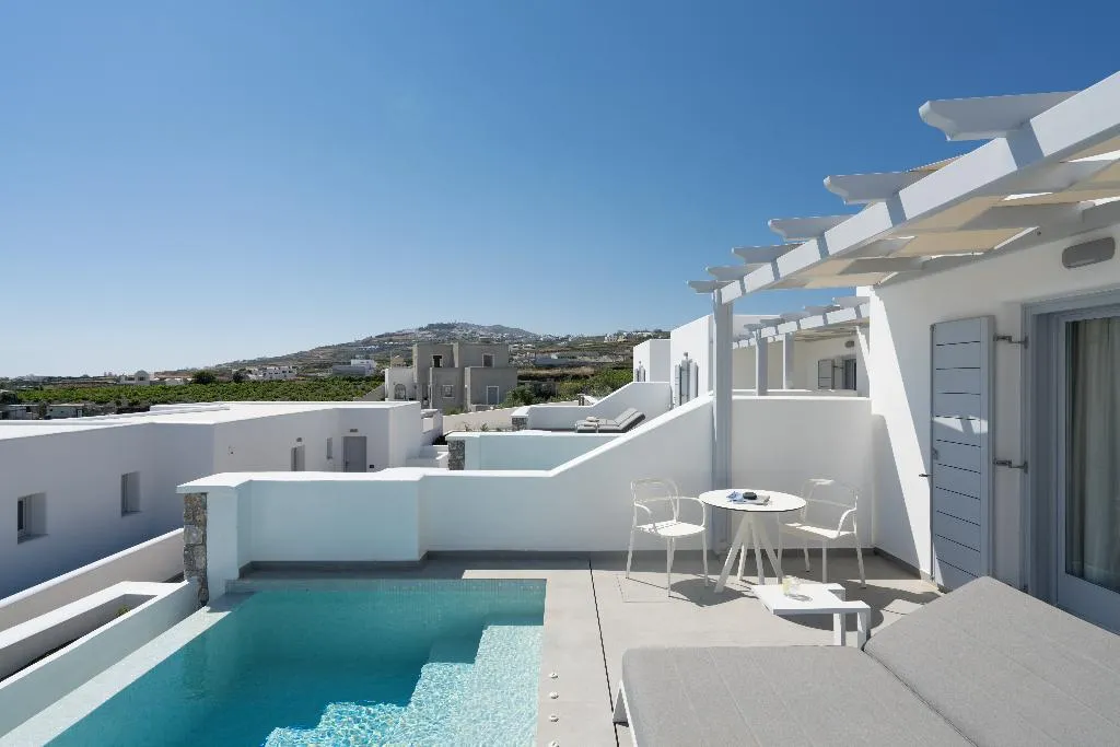 JUNIOR SUITE WITH JACUZZI Room, De Sol Hotel & Spa, Santorini