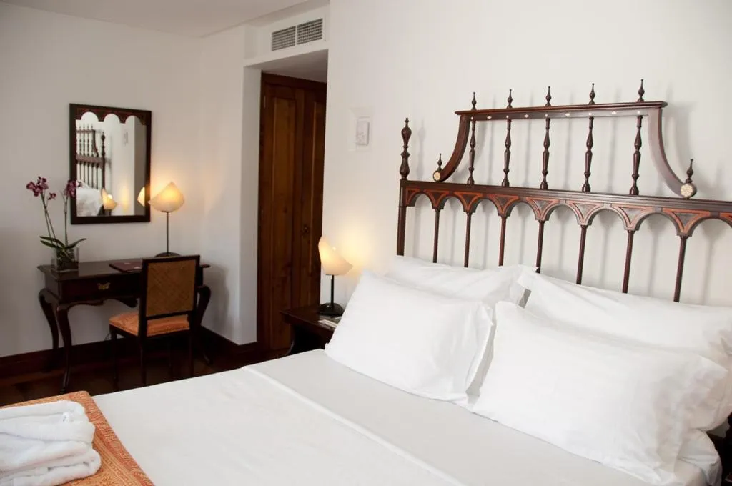 Double or Twin DELUXE Room, Casa Melo Alvim by Unlock Hotels, Porto