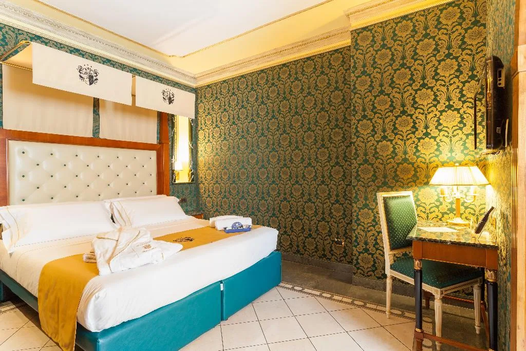 FAMILY ROOM STANDARD Room, Hotel Manfredi Suite In Rome, Rome