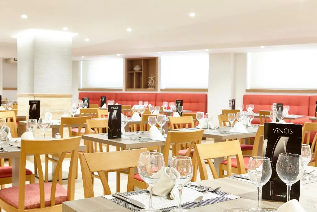 Restaurant, Universal Hotel Perla, Majorca
