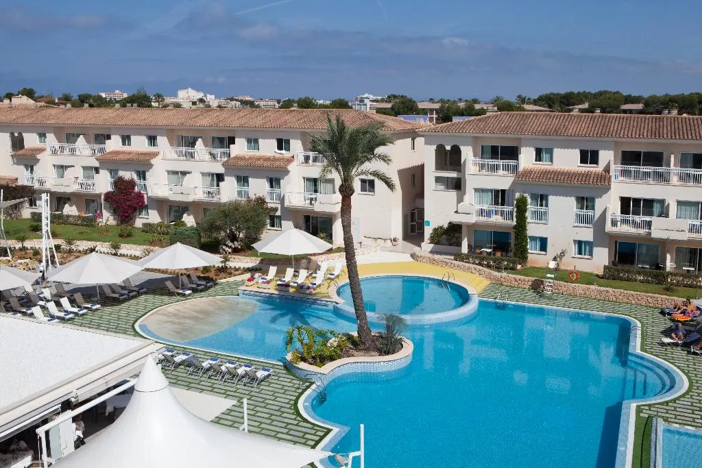 Pool, Aparthotel Isla de Cabrera, Majorca
