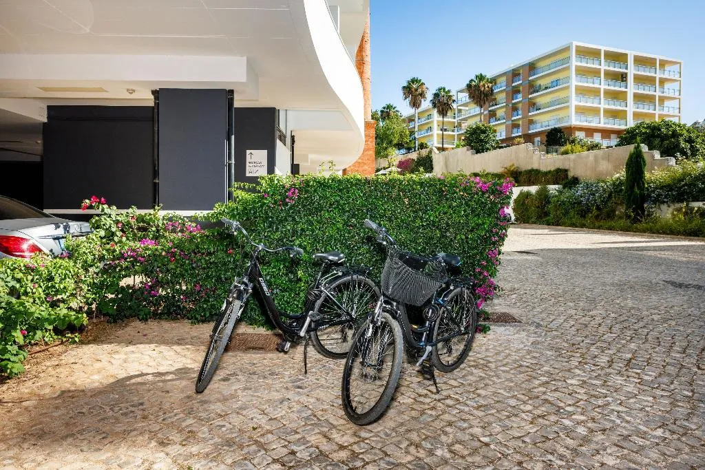 Sports and Entertainment, Jupiter Marina Hotel – Couples & Spa, Algarve