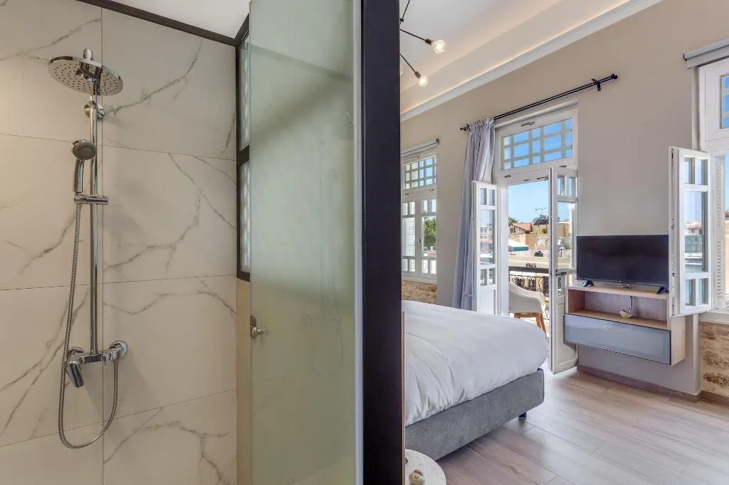 Room, 1924Suites, Crete