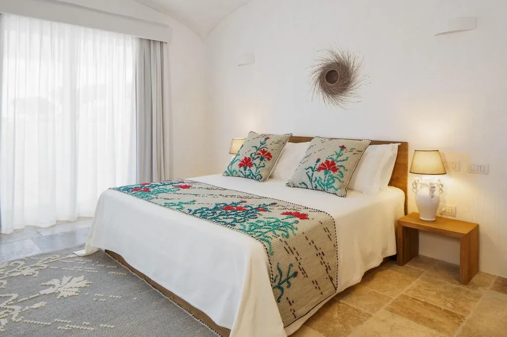 Room, Sant Efis, Cagliari