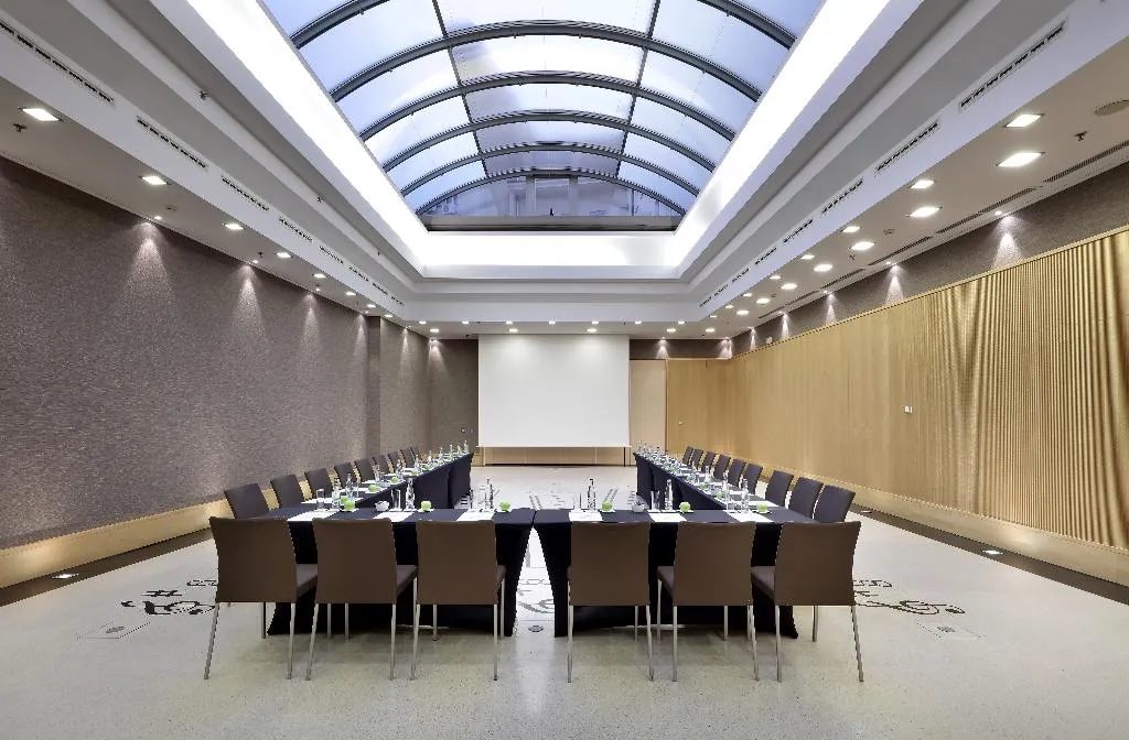 Conferences, Eurostars Thalia, Prague
