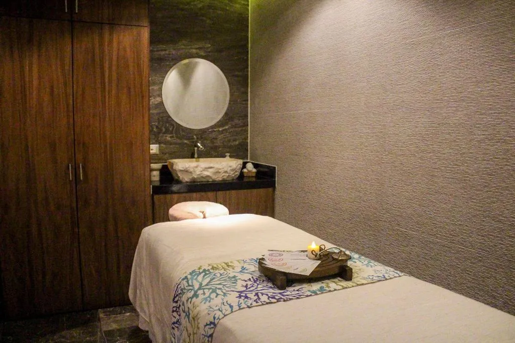 Sports and Entertainment, The Fives Downtown Hotel, Curio by Hilton, Playa Del Carmen