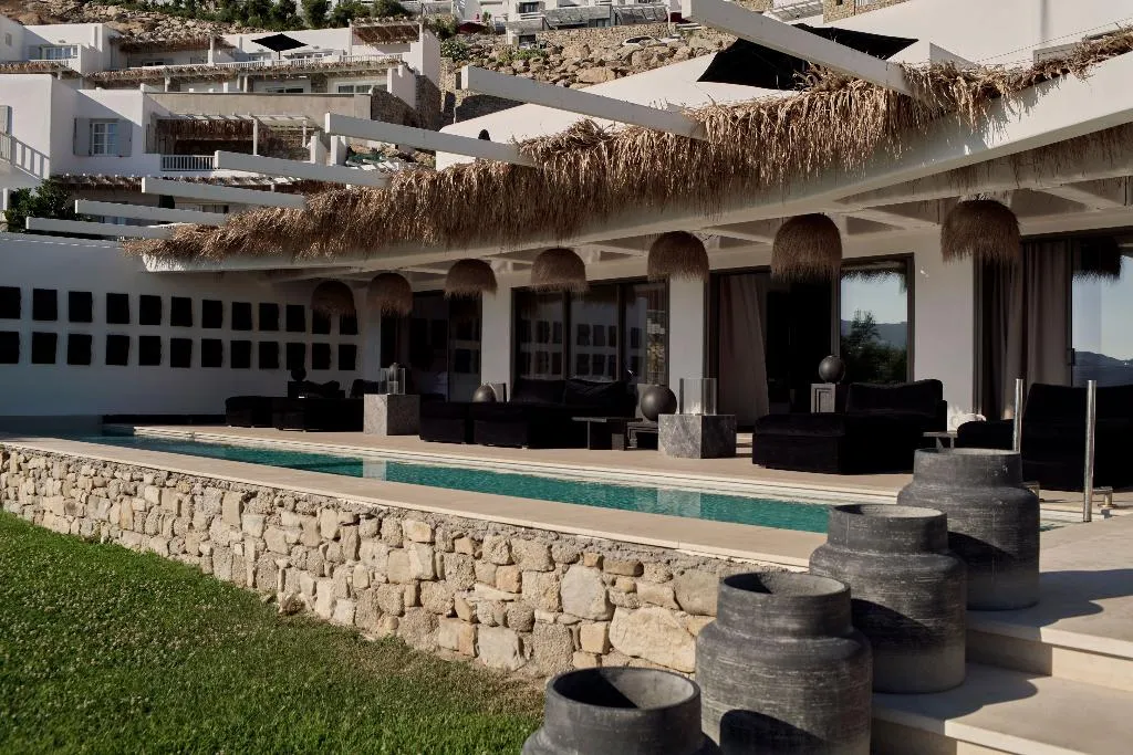 VILLA SIX BEDROOMS WITH PRIVATE POOL Room, Myconian Villa Collection Preferred Hotels, Mykonos
