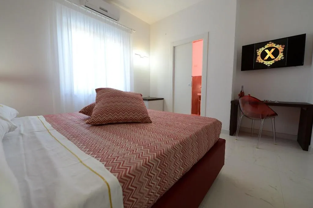 Room, X Hotel, Naples