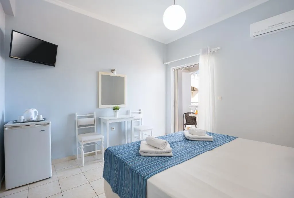 DOUBLE CAPACITY 2 Room, Bella Vista Beach Hotel & Studios, Corfu