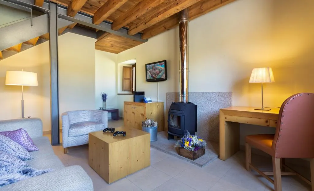 JUNIOR SUITE STANDARD Room, Puerta de Gredos, Madrid