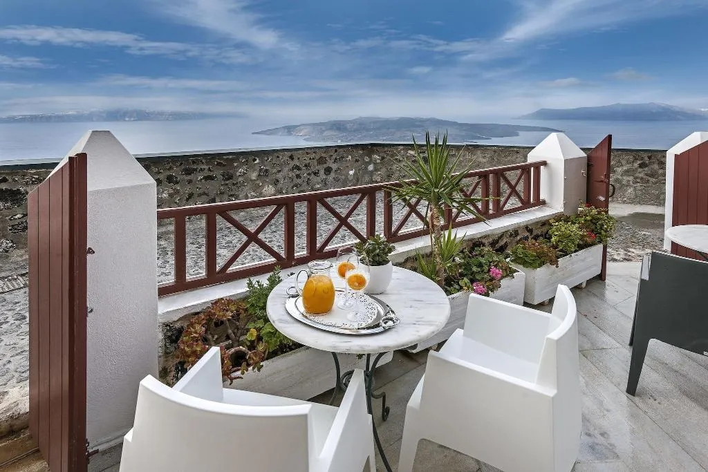 Room, Aigialos Luxury Traditional Settlement, Santorini