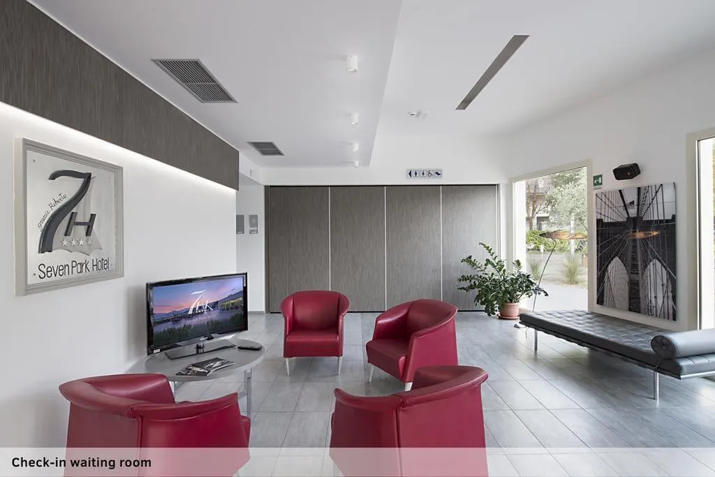 Lobby, Seven Park Hotel, Milan