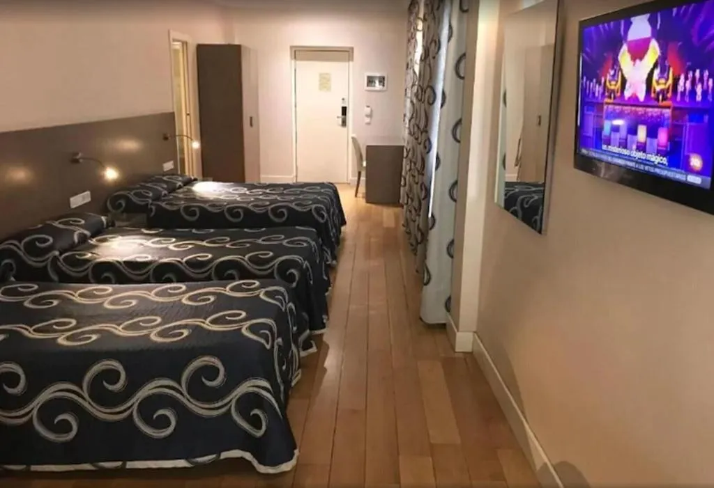 Room, Hostal Abadía Madrid, Madrid