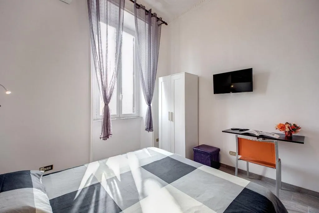 Room, Domus 78, Rome