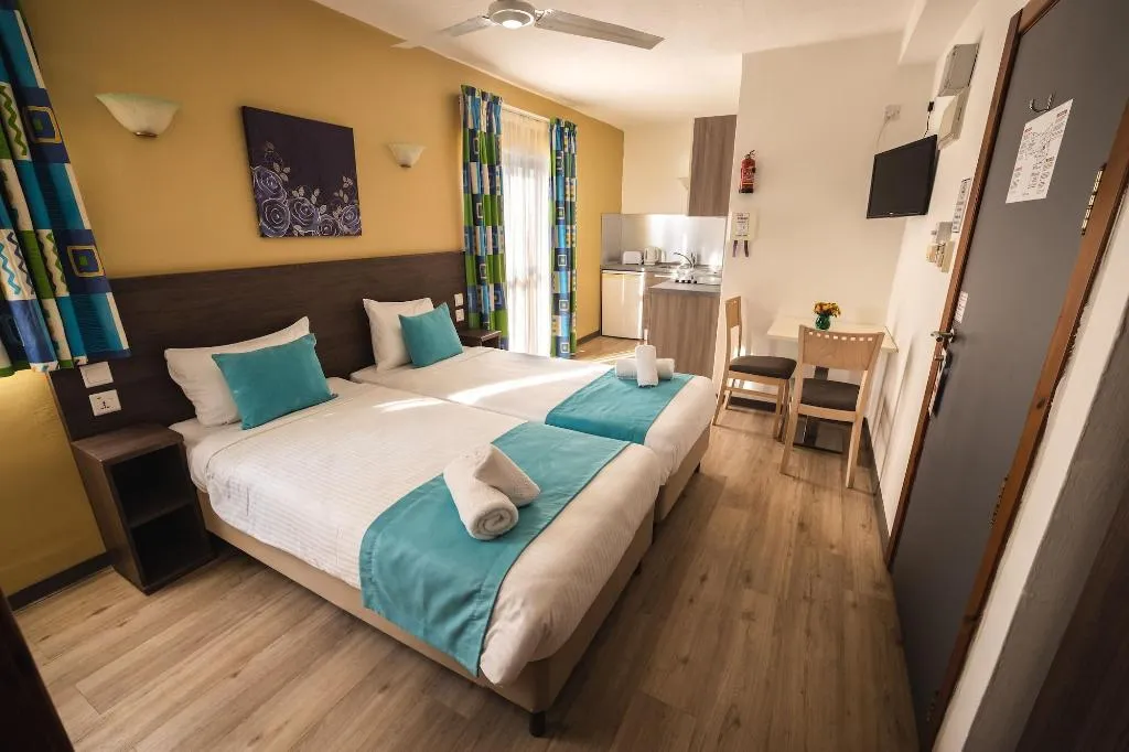 Room, Sunseeker Holiday Complex, Malta
