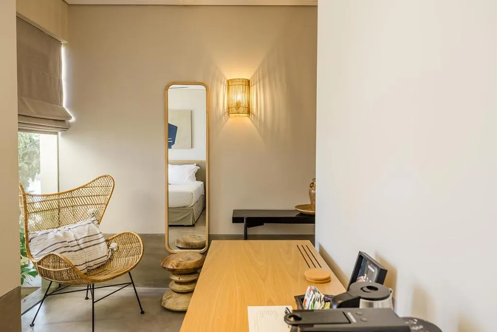 SUITE WITH JACUZZI Room, Eliámos Villas Hotel & Spa – Relais & Châteaux, Kefallinia
