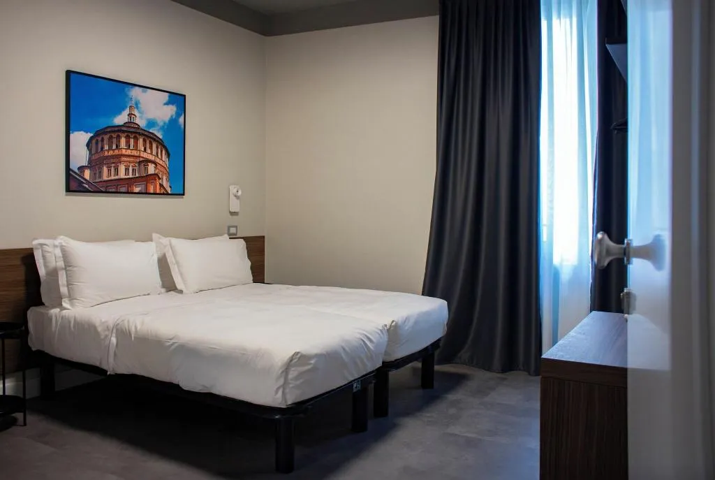 General view, Hotel 22 Marzo, Milan