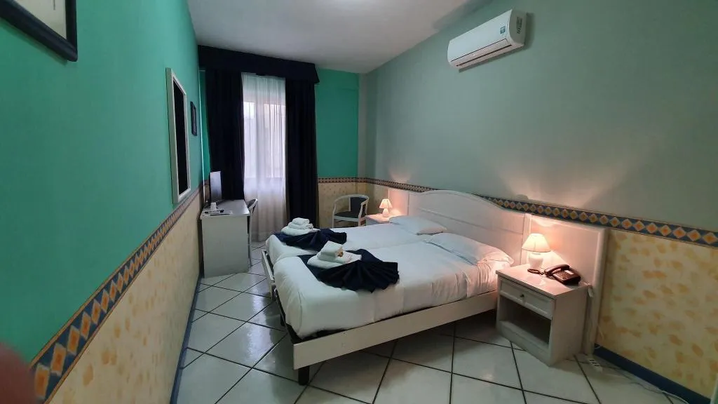 Room, Hotel Polo Nautico, Naples