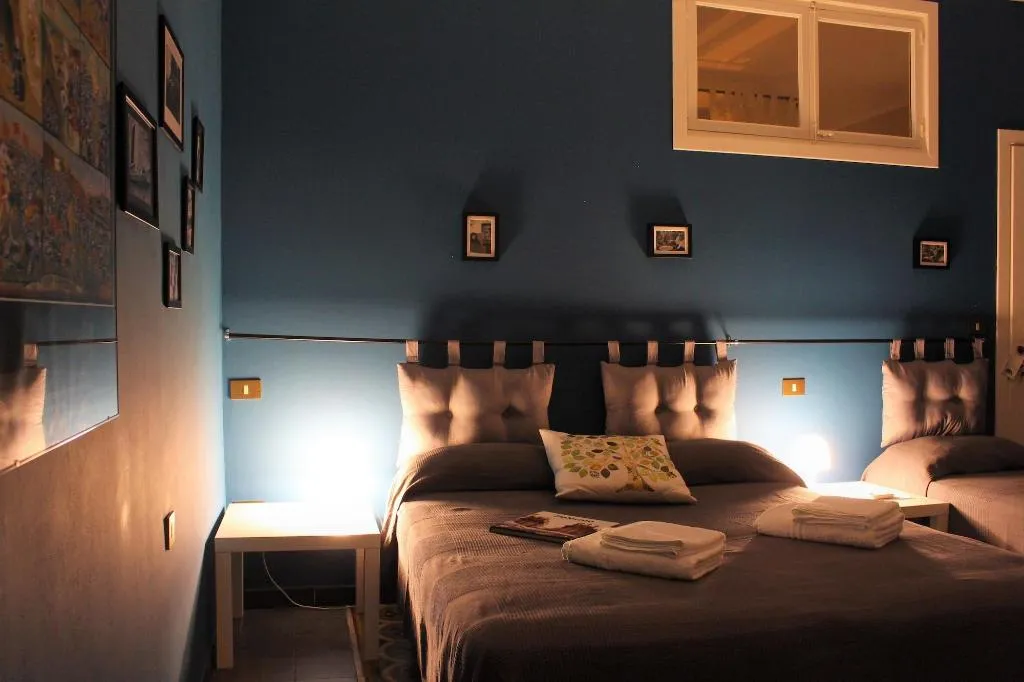 Room, La Via Delle Biciclette, Palermo