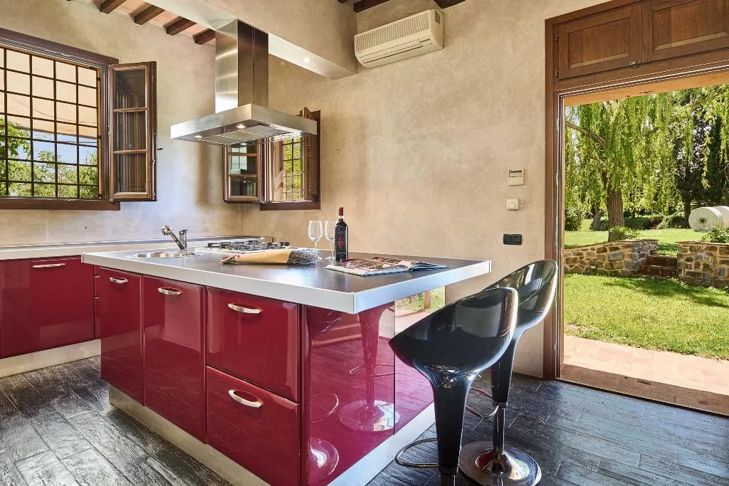 APARTMENT DELUXE ONE BEDROOM Room, Borgo San Giusto, Florence