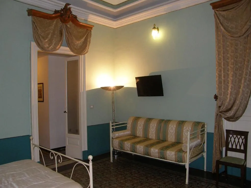 Room, Gattopardo House, Catania