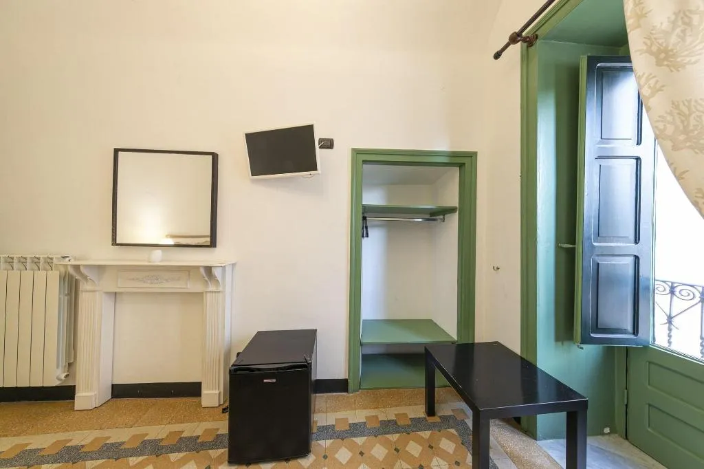 Room, Palazzo Villelmi, Palermo
