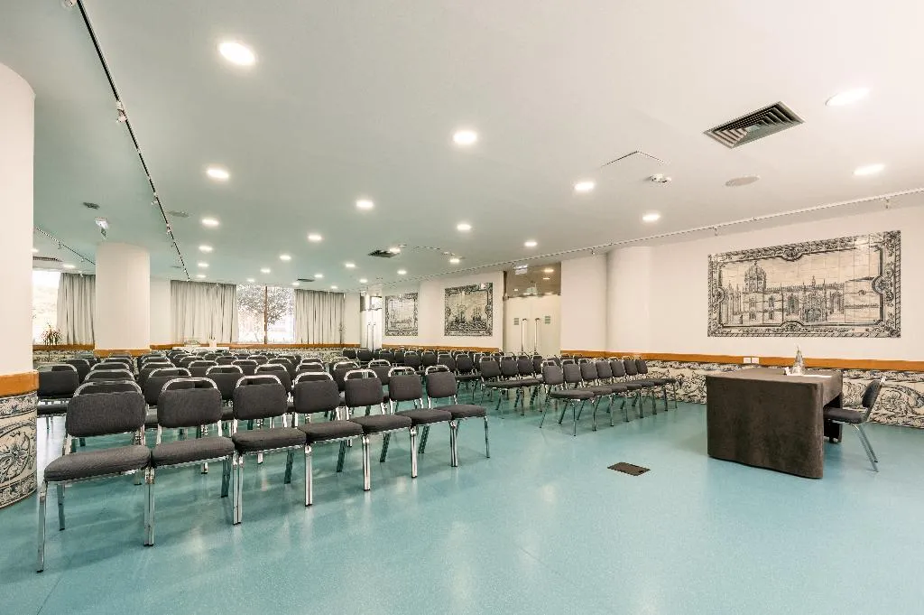 Conferences, Holiday Inn Lisbon Continental, Lisbon