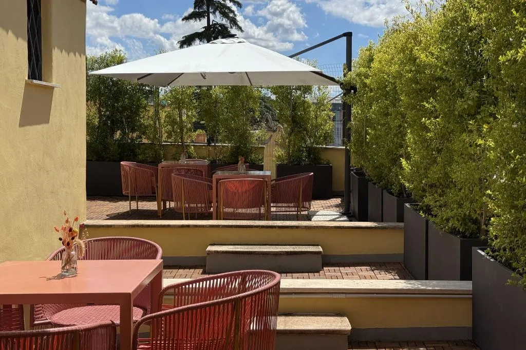 Terrace, Milani, Rome