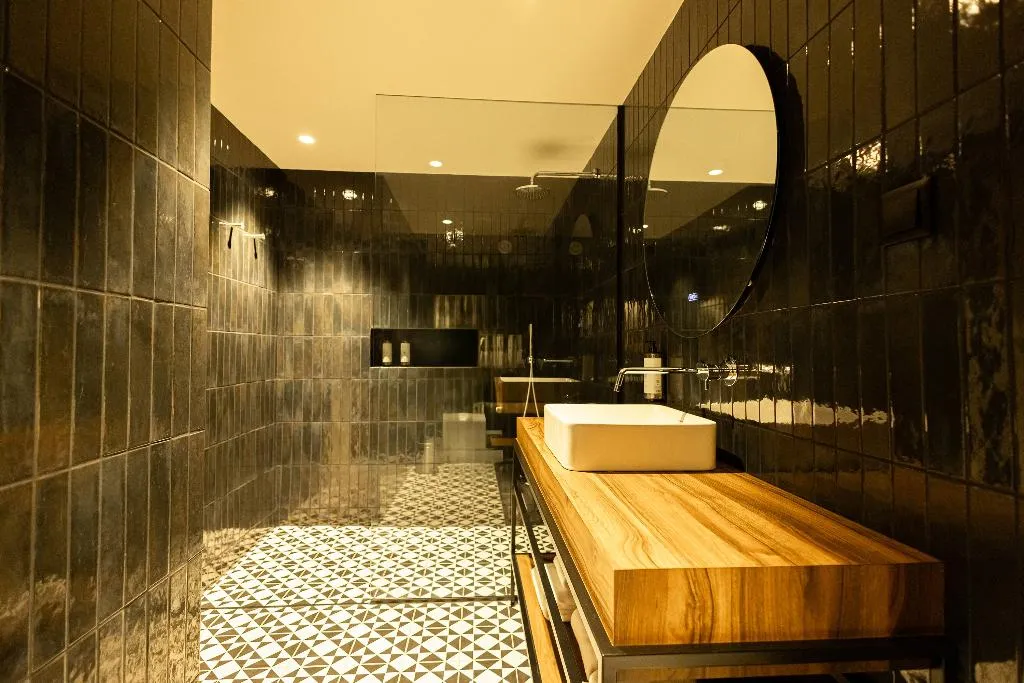 TWIN WITH BALCONY Room, The Lince Braga, Porto