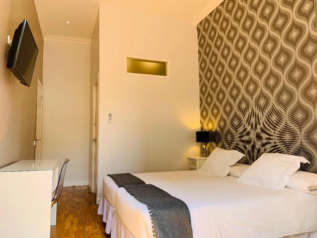 TWIN TWO BEDS Room, Super Balmes Guest House, Barcelona