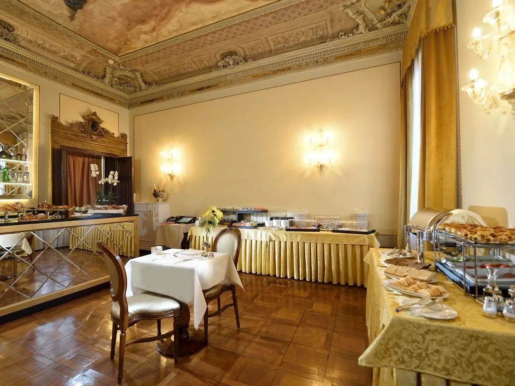 Bar, Ai Cavalieri Di Venezia, Venice