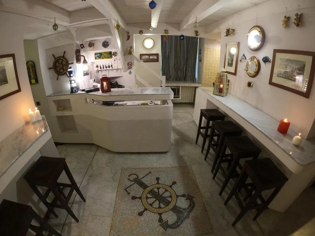 General view, Hotel Ausonia, Naples