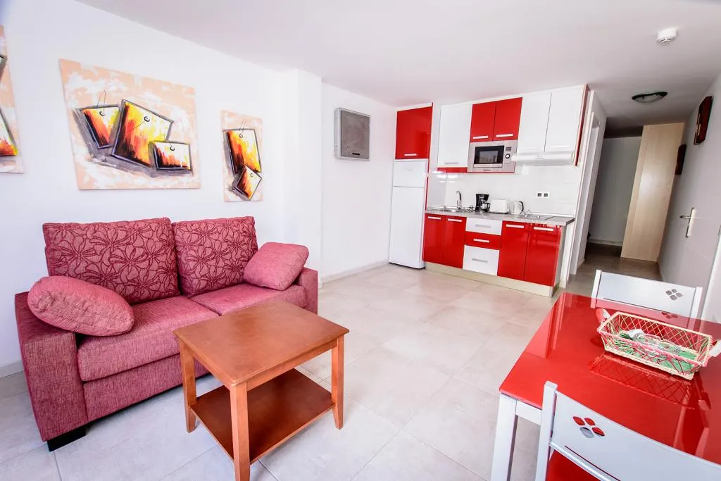APARTMENT WITH TERRACE Room, Sol Mogán Suites, Gran Canaria