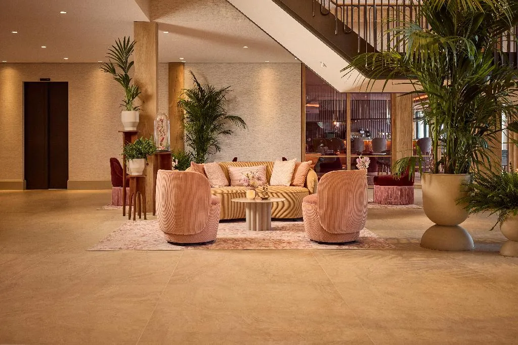 Lobby, Van der Valk Hotel Volendam, Amsterdam