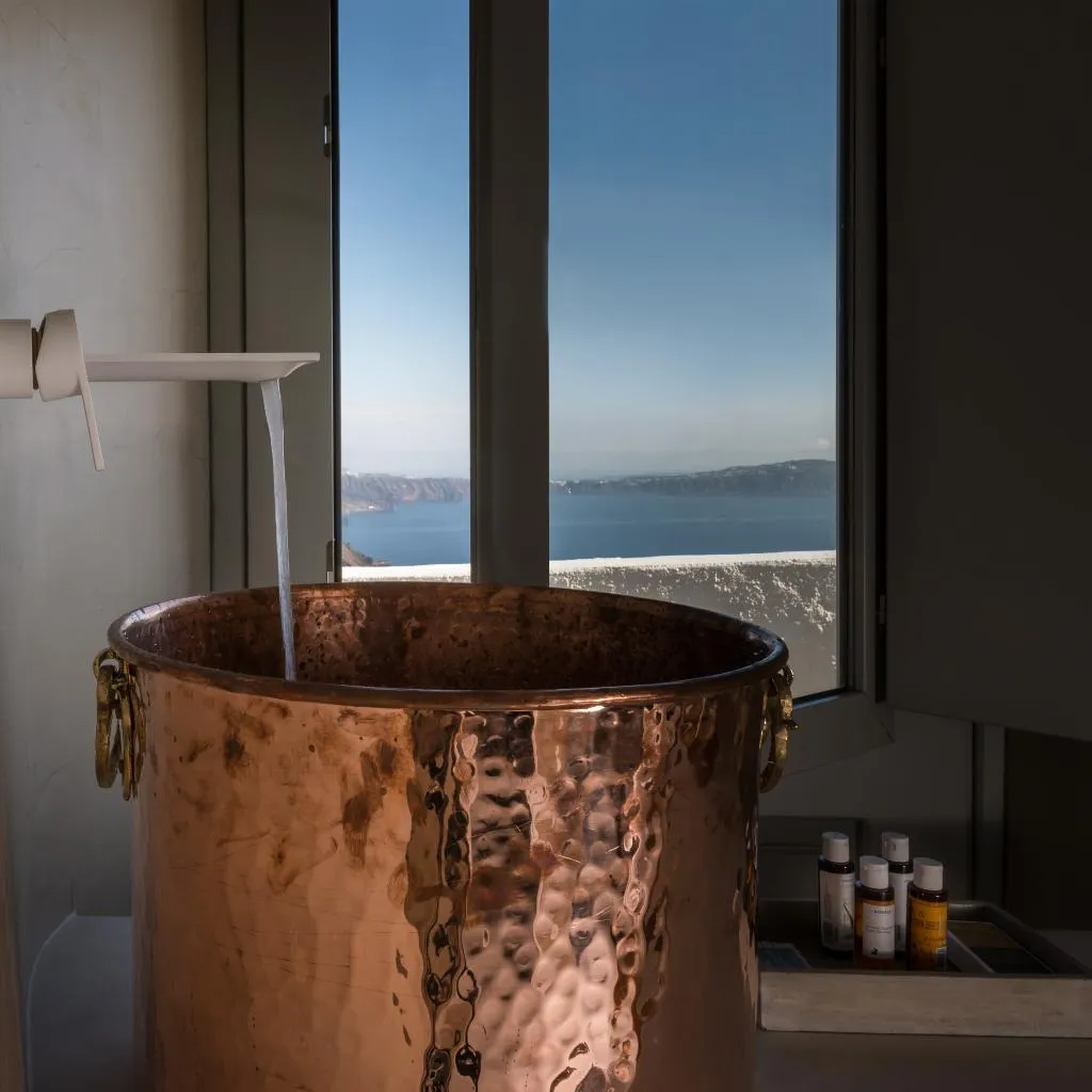 SUITE WITH PRIVATE POOL Room, Mythical Blue Luxury Suites, Santorini